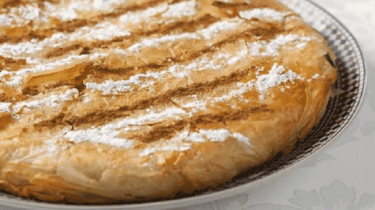 طريقة عمل فطيرة بالسكر زى المحلات بالخطوات