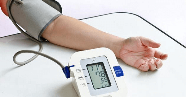 علاج ضغط الدم المنخفض بالاطعمة الصحية في المنزل