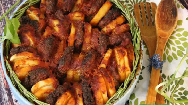 طريقة عمل صينية بطاطس بالكفتة بالصور
