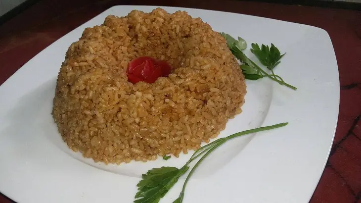 طريقة عمل السمك المشوي بالردة في الفرن