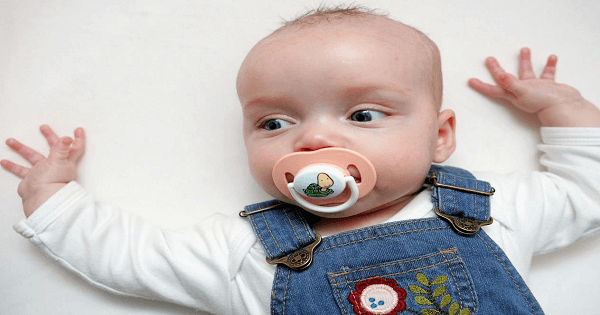 علاج انتفاخ البطن عند الرضع بالاعشاب