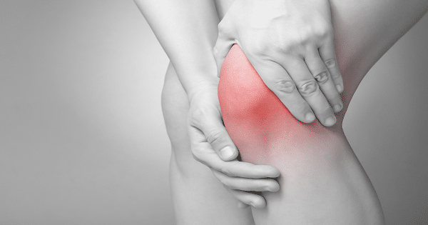 علاج خشونة الركبة والمفاصل بالزيوت الطبيعية