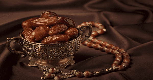 فوائد الصيام الصحية والنفسية والاجتماعية والتربوية بالتفصيل