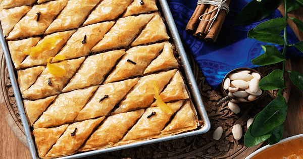 طريقة عمل كيك الجلاش بالصور خطوة بخطوة