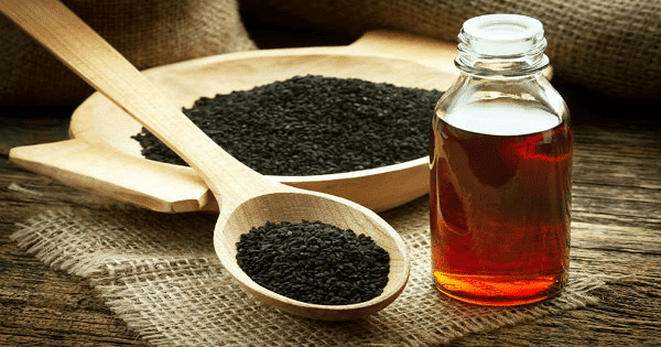 علاج خشونة الركبة والمفاصل بالزيوت الطبيعية