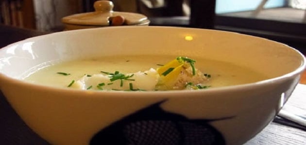 طريقة عمل شوربة الجندوفلي المسلوق بالكريمة