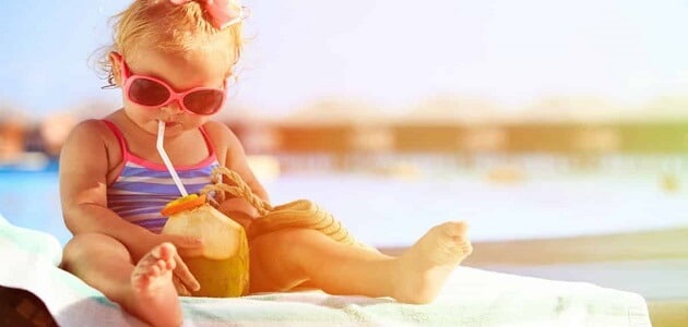 طريقة عمل عصير البرتقال للرضع وموعد تقديمه
