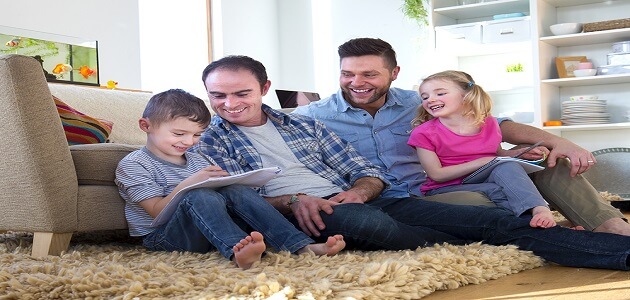 متى يبدأ الطفل بالكلام والنطق (السن الطبيعي للكلام)