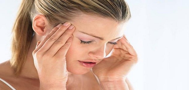 اسباب الصداع المتكرر للنساء