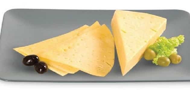 طريقة عمل الجبنة الرومي الصفراء في البيت