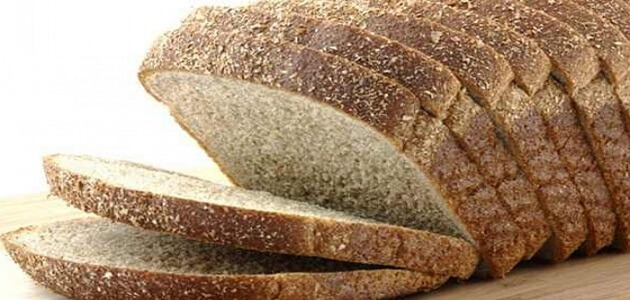 فوائد الخبز الكامل لبناء الجسم