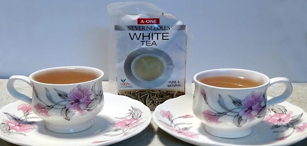 فوائد الشاي الأبيض للبشرة
