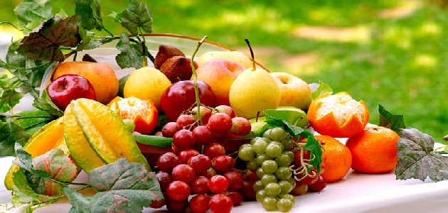 الفواكه الحمضية والغير حمضية