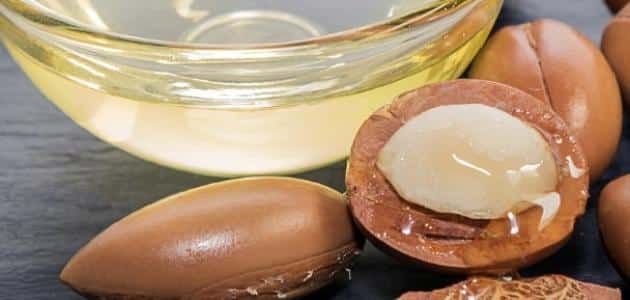 فوائد زيت الاركان لتبييض المنطقة