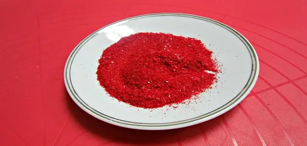أفضل طريقة لتحضير ألوان الطعام البودرة للحلويات
