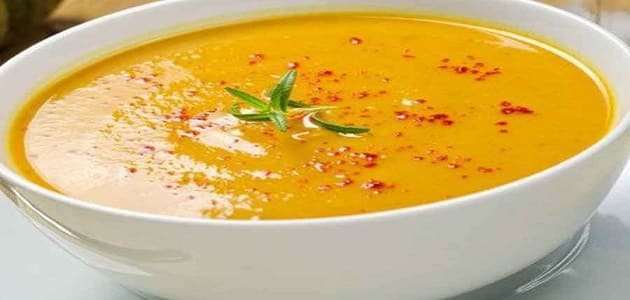 طريقة عمل العدس الاصفر بالصلصة الحمراء والشعيرية
