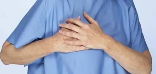 ما هي أعراض البرد في القفص الصدري