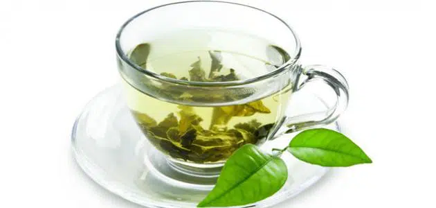  فوائد الشاي الأخضر للقولون